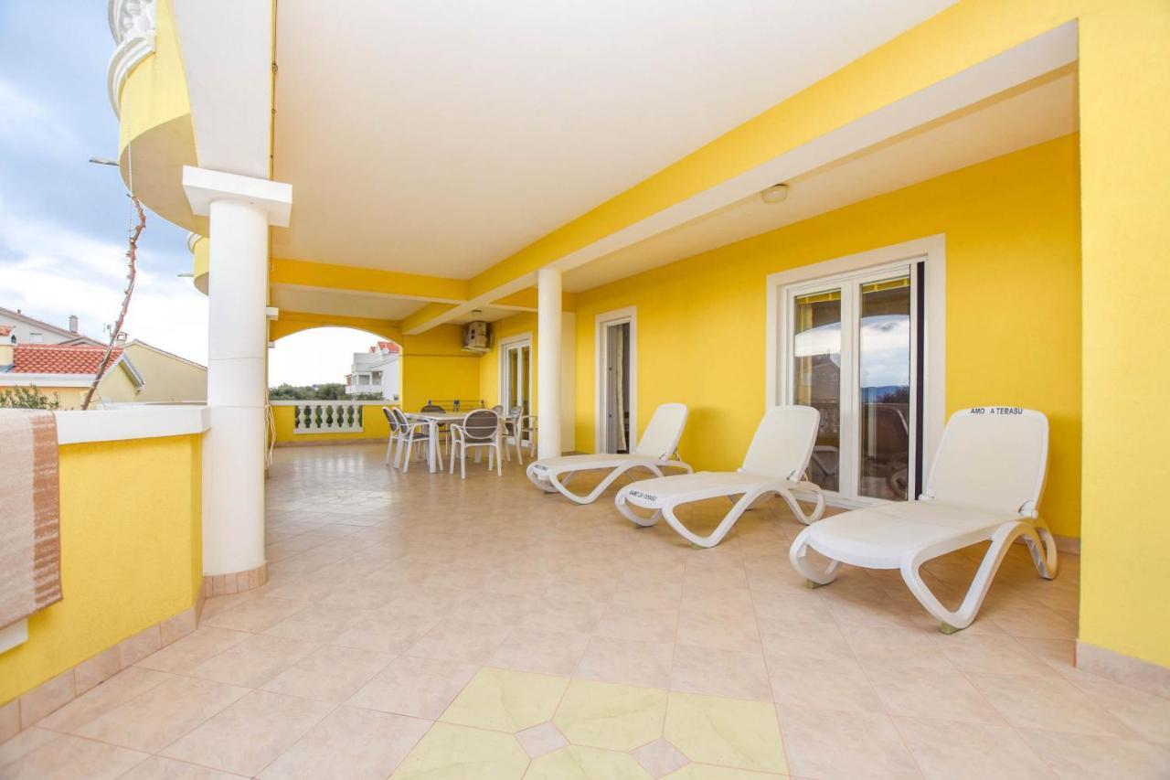 Apartments Dandelion Biograd Na Moru Exterior photo
