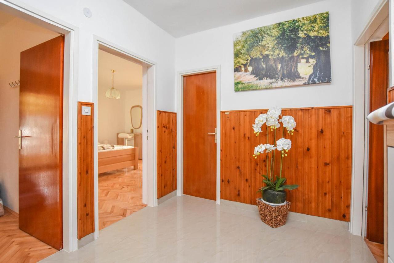 Apartments Dandelion Biograd Na Moru Exterior photo